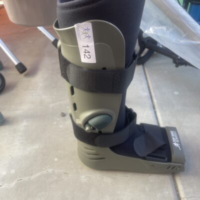 Large Walking Boot – Item #142- Service Charge $10