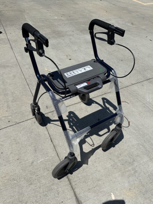 Rollator – Item #427 – Service Charge $10