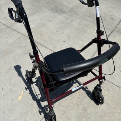 Rollator – Item #428 – Service Charge $10